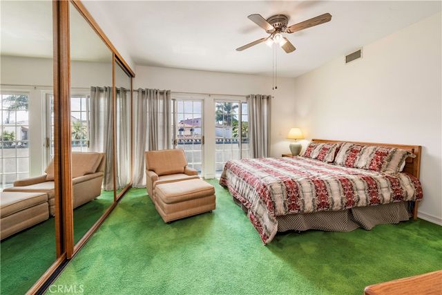 40 E Neapolitan, Long Beach, CA 90803