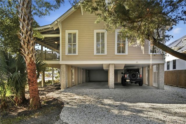 4316 1st Street, St Simons Island, GA 31522