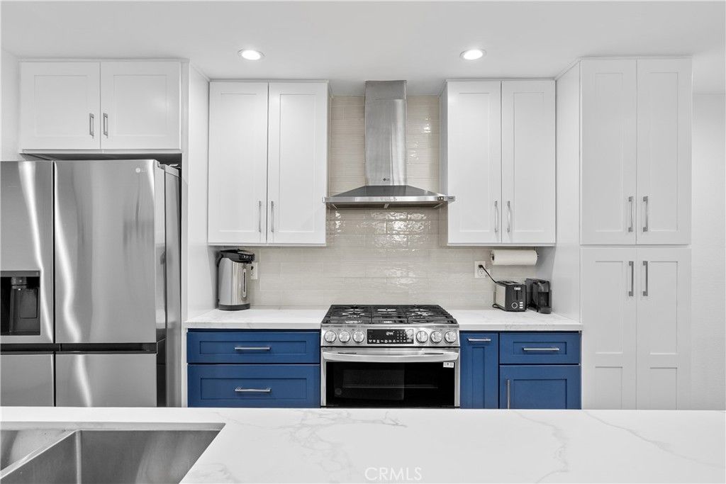 5325 Lindley Avenue 106, Tarzana, CA 91356 — photo 5