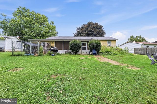 143 ASPEN AVE, Sinking Spring, PA 19608