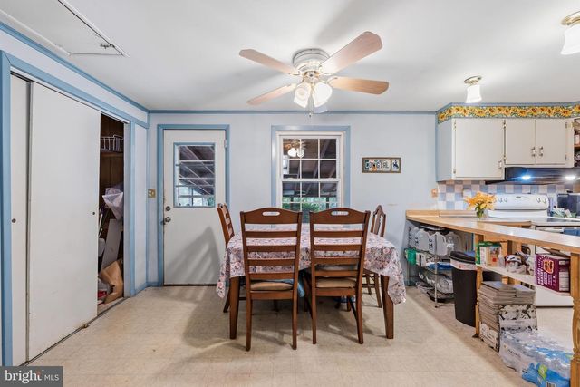 143 ASPEN AVE, Sinking Spring, PA 19608