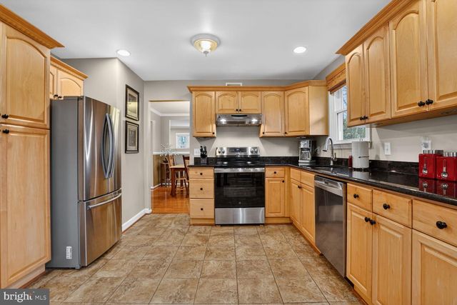 5206 PIMLICO CT, Fairfax, VA 22032