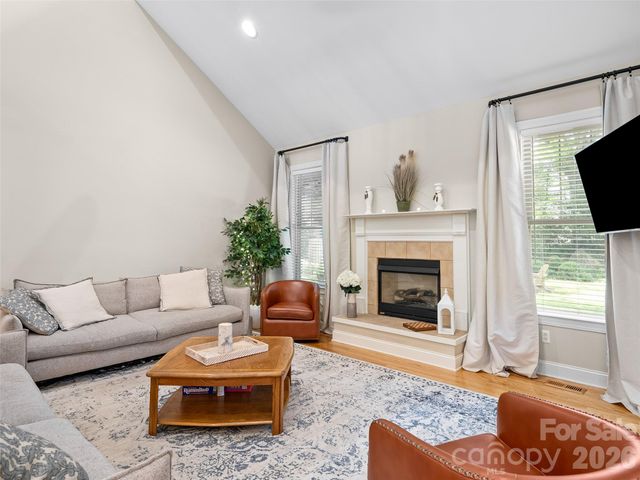 1066 Columbine Road, Asheville, NC 28803