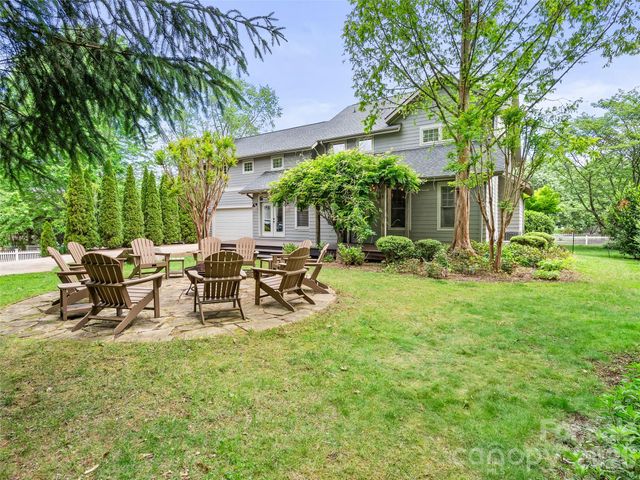 1066 Columbine Road, Asheville, NC 28803