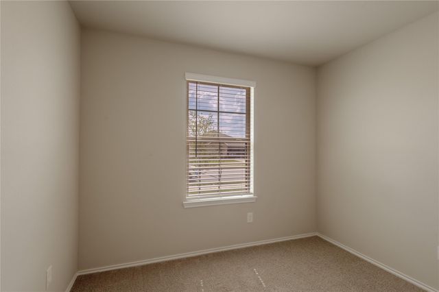 217 Rockbridge Drive, Huntsville, TX 77340