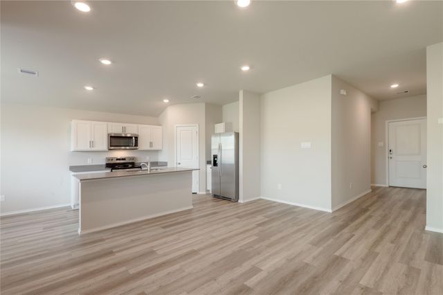 217 Rockbridge Drive, Huntsville, TX 77340
