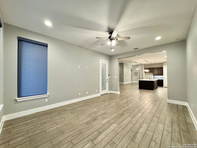 1610 KINDER RUN, San Antonio, TX 78260