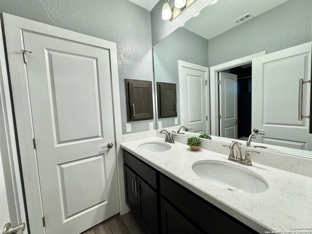 1610 KINDER RUN, San Antonio, TX 78260