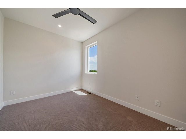 1370 Lowell Blvd 5, Denver, CO 80204