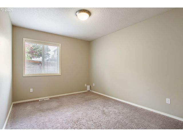 2620 Nw 19TH Cir, Camas, WA 98607