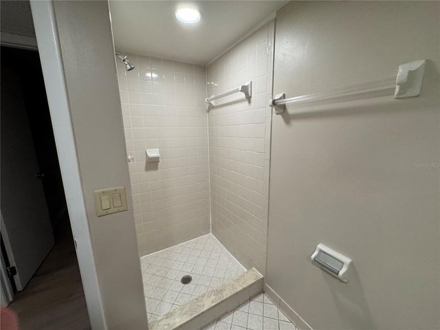 2365 OAK PARK WAY 109, Orlando, FL 32822