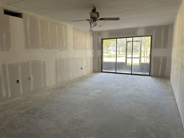 5228 CYPRESS CREEK DRIVE 105, Orlando, FL 32811