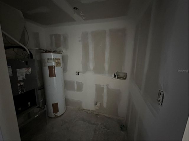 5228 CYPRESS CREEK DRIVE 105, Orlando, FL 32811