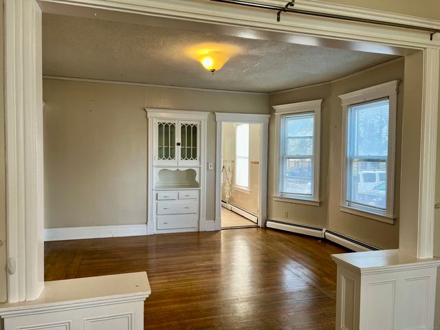 378 Prospect Avenue 1 FL, Hartford, CT 06105