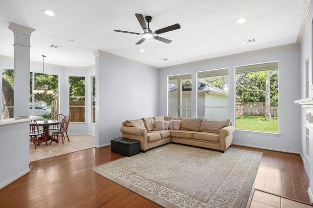 9803 N Bank Way, Missouri City, TX 77459