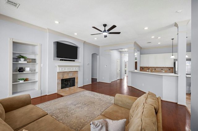 9803 N Bank Way, Missouri City, TX 77459