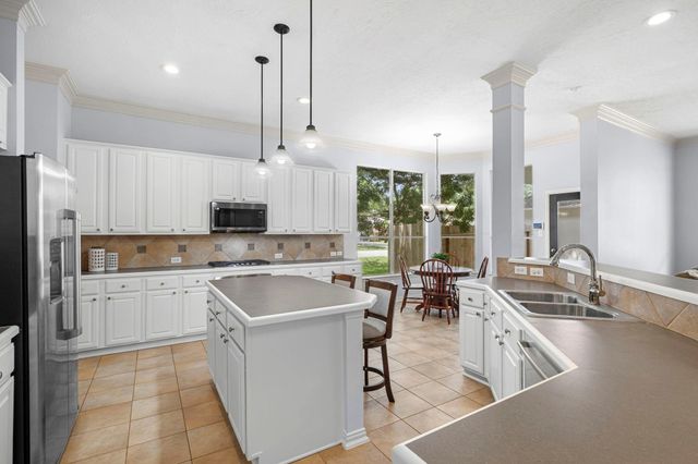 9803 N Bank Way, Missouri City, TX 77459