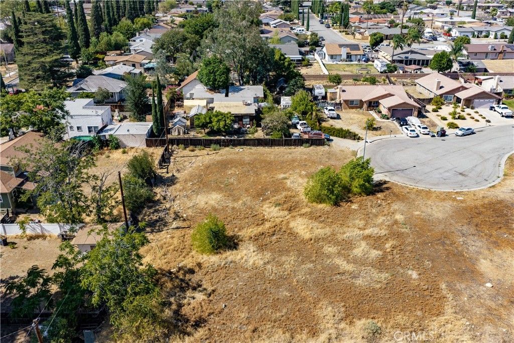 Image 22 of property listing at 0 King, Banning, CA 92220