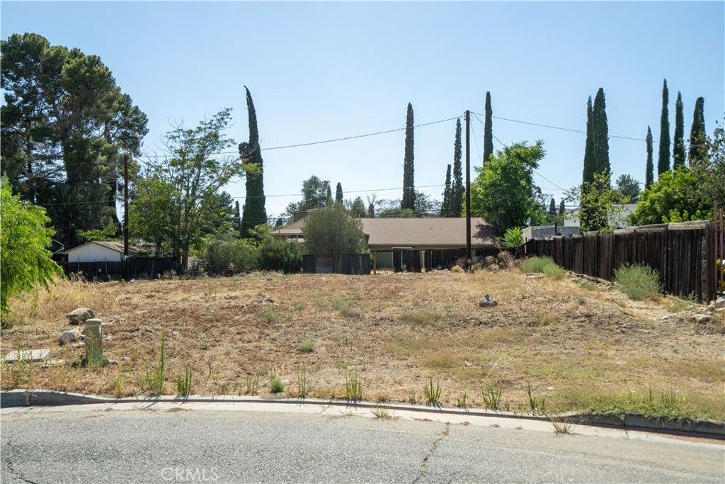 Image 30 of property listing at 0 King, Banning, CA 92220
