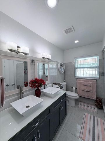 1508 W KNOLLWOOD STREET, Tampa, FL 33604