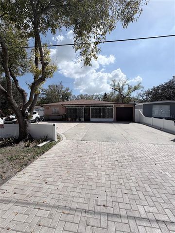 1508 W KNOLLWOOD STREET, Tampa, FL 33604