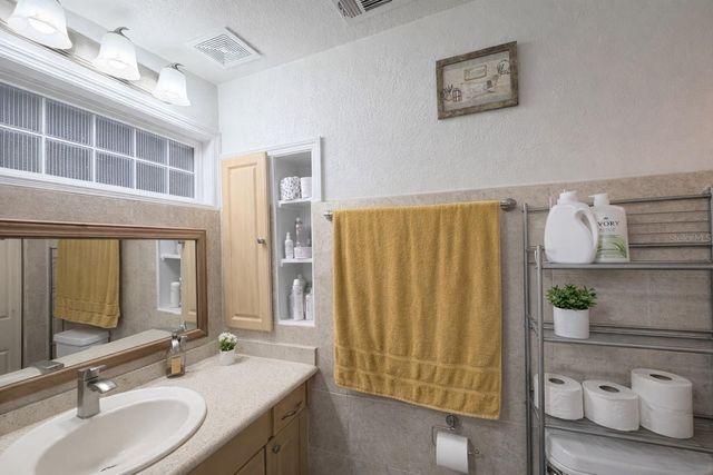 1508 W KNOLLWOOD STREET, Tampa, FL 33604