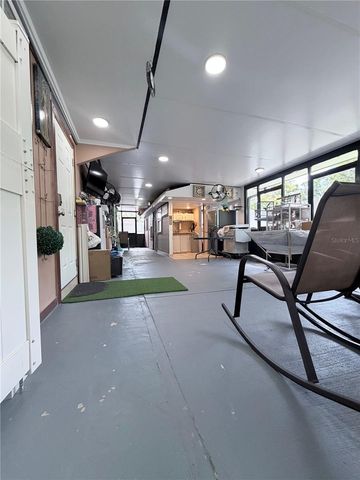 1508 W KNOLLWOOD STREET, Tampa, FL 33604