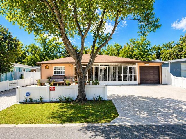 1508 W KNOLLWOOD STREET, Tampa, FL 33604