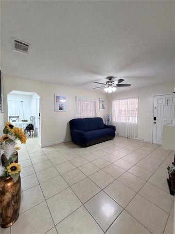 1508 W KNOLLWOOD STREET, Tampa, FL 33604