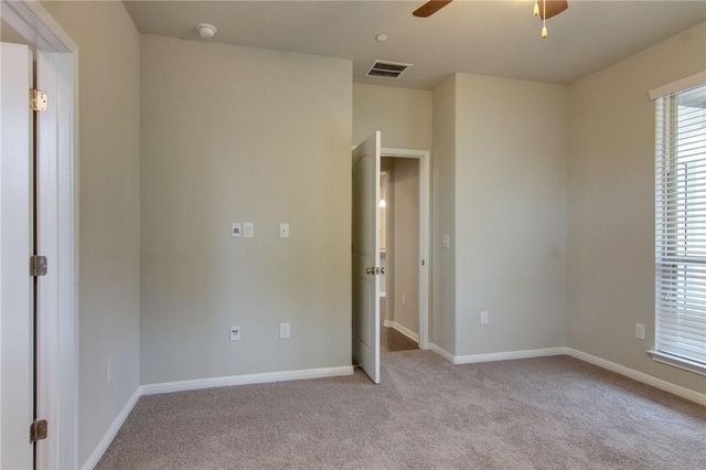 3240 E Whitestone BLVD 85, Cedar Park, TX 78613