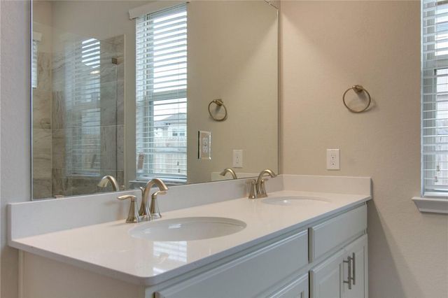 3240 E Whitestone BLVD 85, Cedar Park, TX 78613