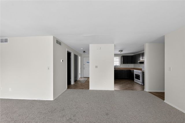 6070 Charlesgate Road, Huber Heights, OH 45424