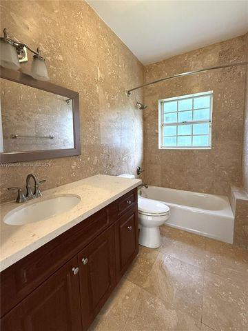 502 Madeira Ave A, Coral Gables, FL 33134