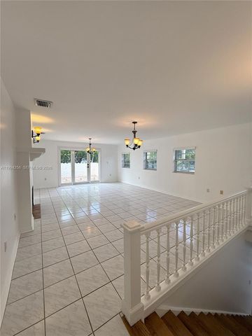 502 Madeira Ave A, Coral Gables, FL 33134