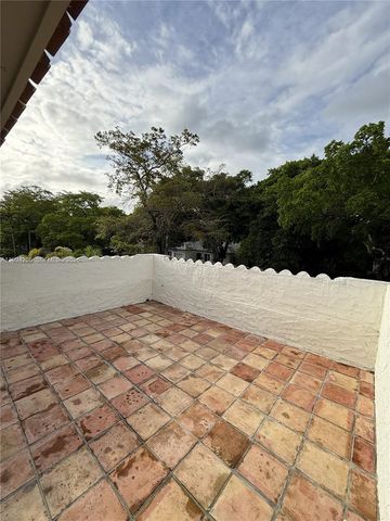 502 Madeira Ave A, Coral Gables, FL 33134