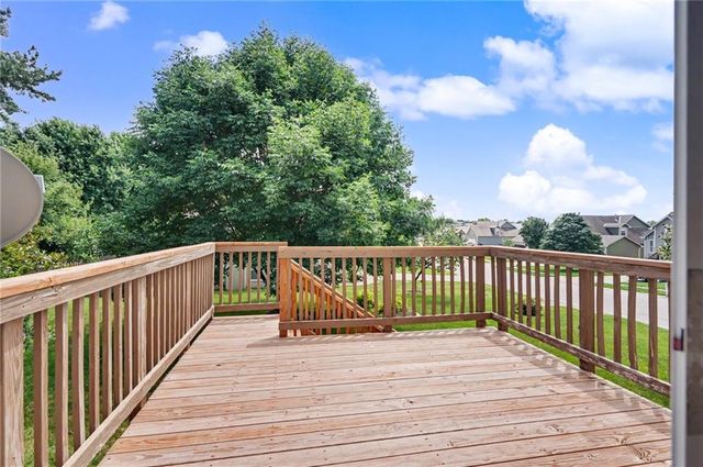 809 E 13th Street, Eudora, KS 66025