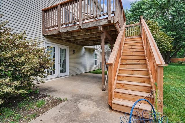 809 E 13th Street, Eudora, KS 66025