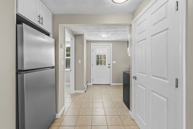 246 Winthrop St, Rehoboth, MA 02769