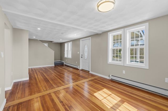 246 Winthrop St, Rehoboth, MA 02769