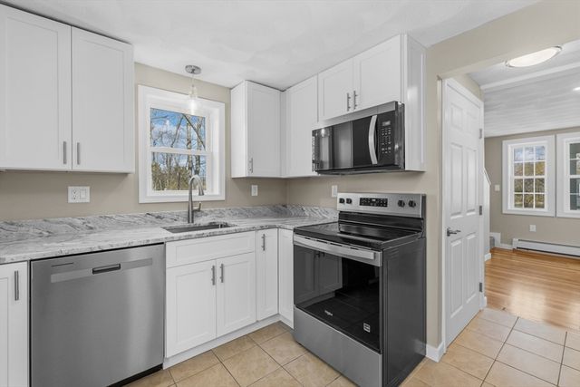 246 Winthrop St, Rehoboth, MA 02769