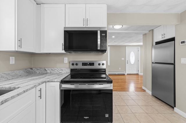 246 Winthrop St, Rehoboth, MA 02769