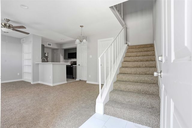 2800 Jeanetta Street 1602, Houston, TX 77063