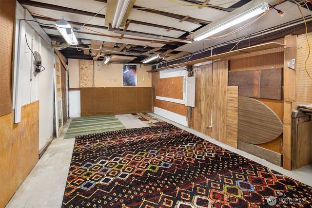 2803 NW 65th Street, Seattle, WA 98117