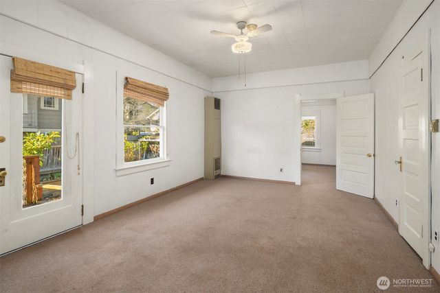 2803 NW 65th Street, Seattle, WA 98117