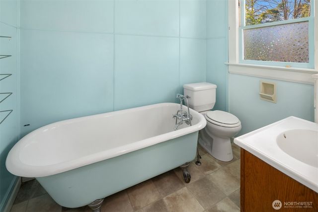 2803 NW 65th Street, Seattle, WA 98117