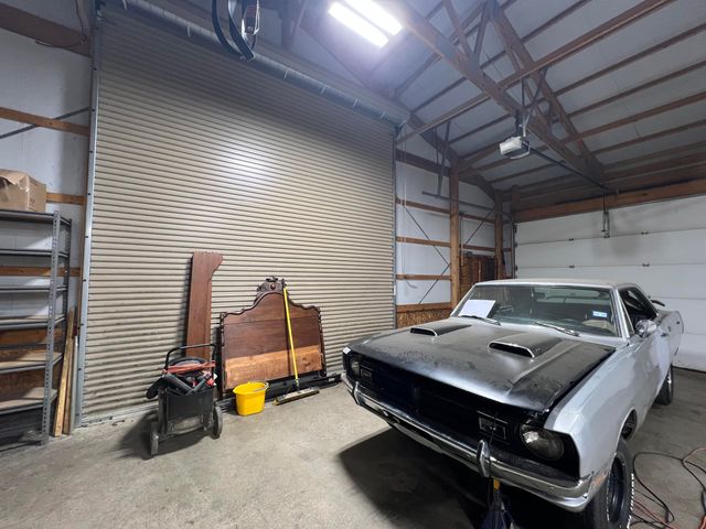 8855 E 93rd Avenue, Crown Point, IN 46307