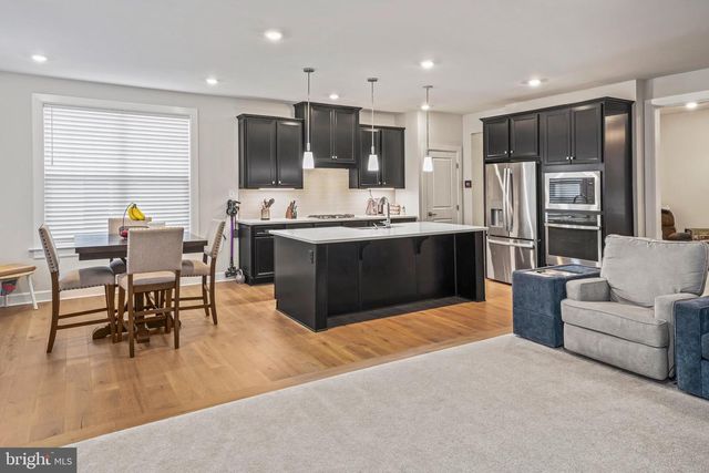 1716 FROST LN, West Chester, PA 19380