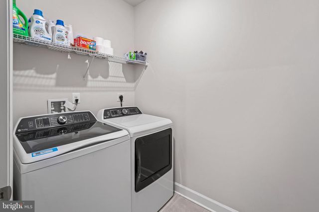 1716 FROST LN, West Chester, PA 19380