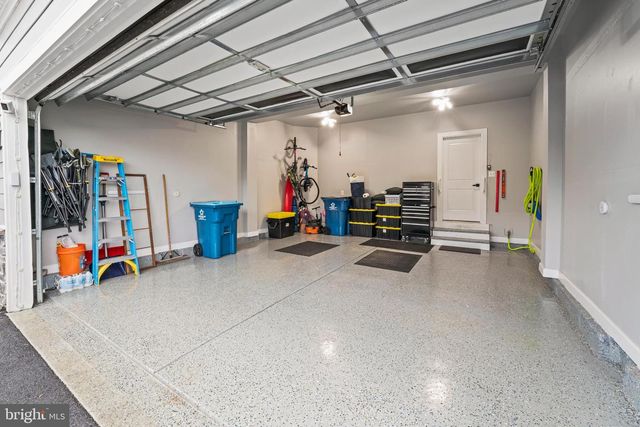 1716 FROST LN, West Chester, PA 19380