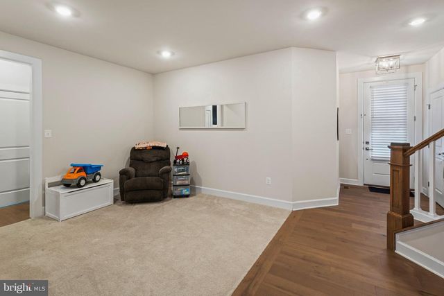 1716 FROST LN, West Chester, PA 19380